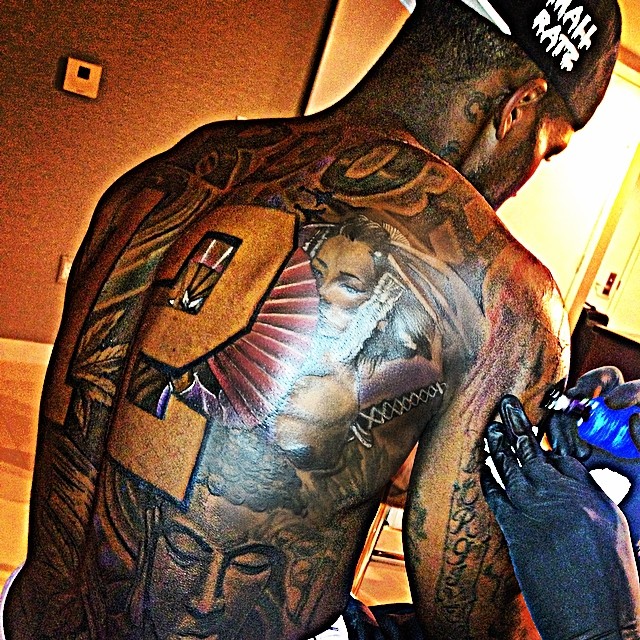 josh-gordon-back-tattoo-5