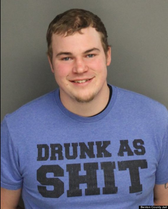 o-DRUNKSHIRTGUY-570