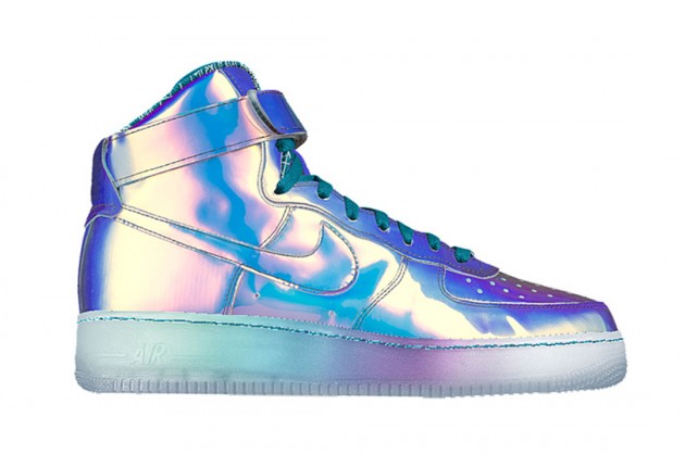 nikeid-launches-iridescent-option-for-air-force-1-1-630x419