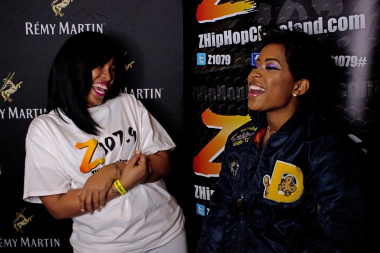 Best Moments from Dej Loaf Meet & Greet