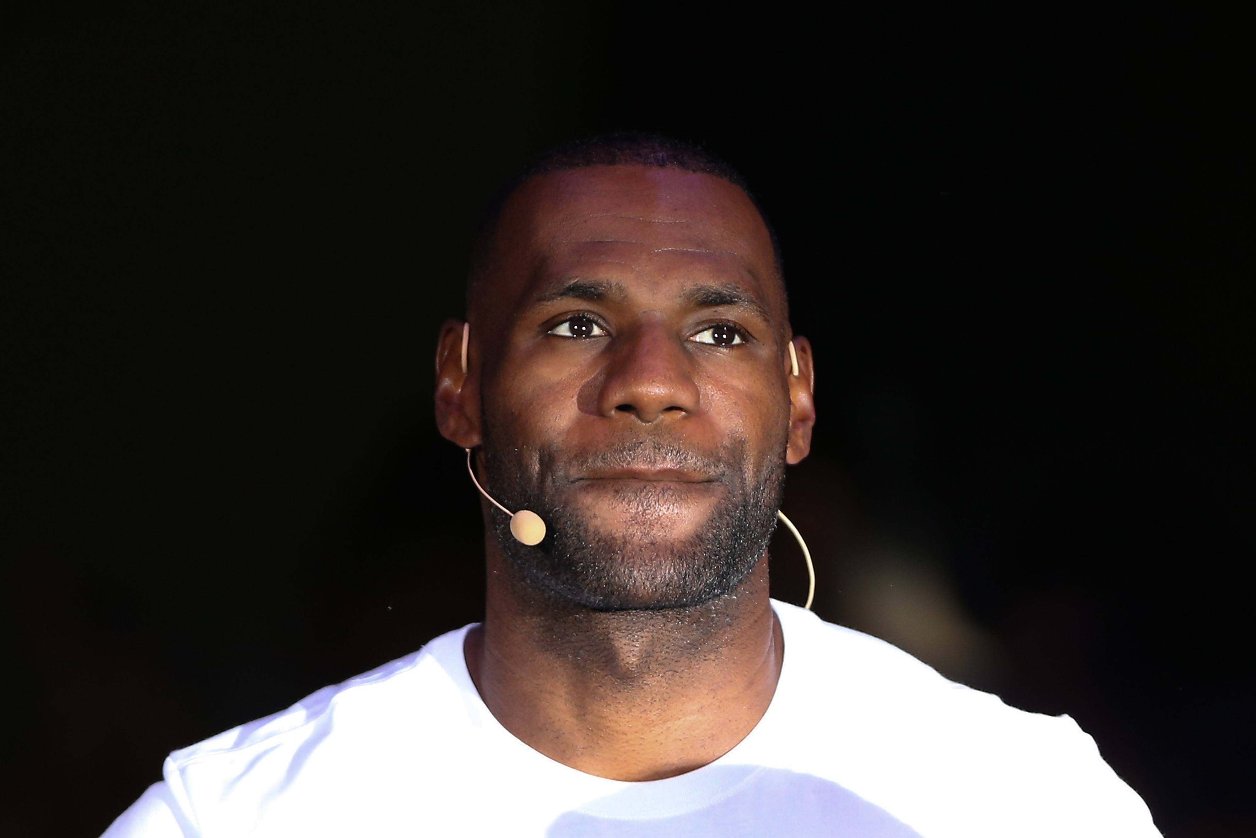 NBA Player Lebron James In Guangzhou