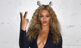 Beyonce Holidays 2016