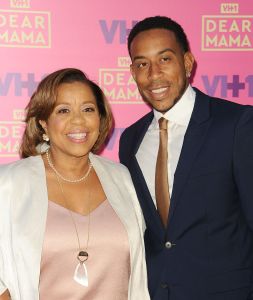 VH1's 2nd Annual 'Dear Mama: An Event To Honor Moms' - Arrivals