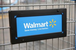 Wal-Mart Lowers Earnings Estimate After Weak Second Quarter