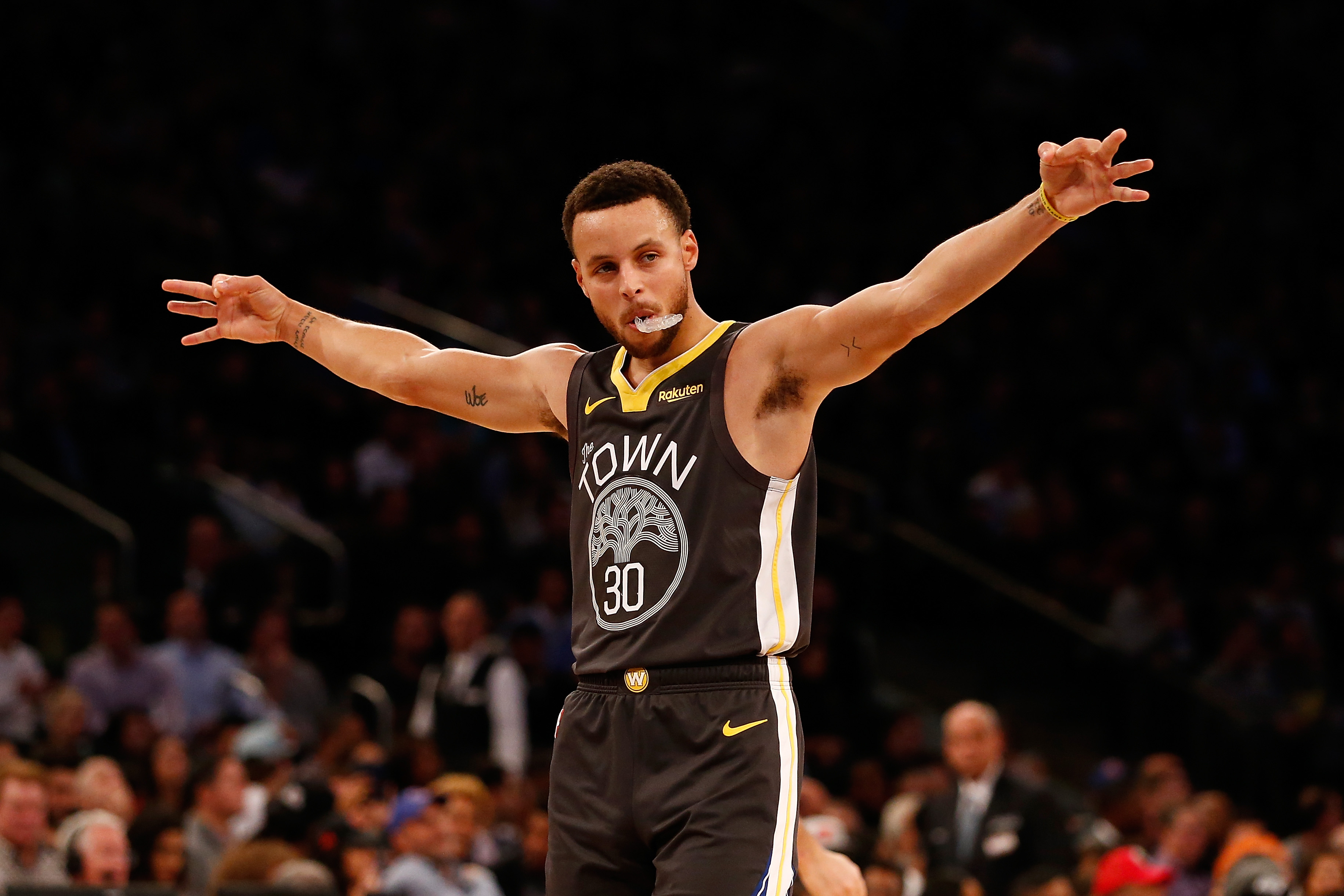 Golden State Warriors v New York Knicks
