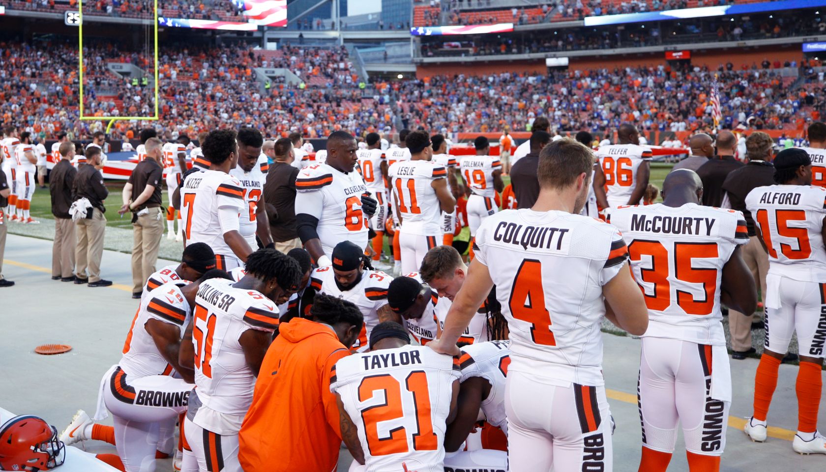 New York Giants v Cleveland Browns