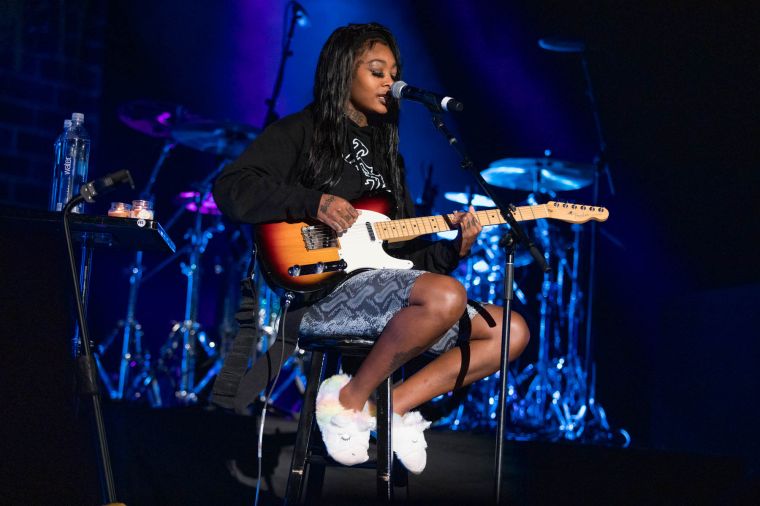 Summer Walker at Z107.9 Summer Jam