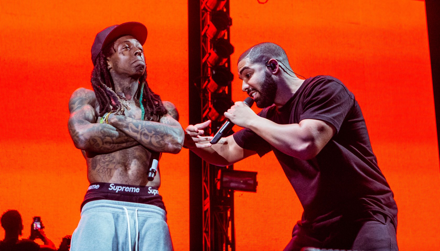 Drake & Lil Wayne Performing