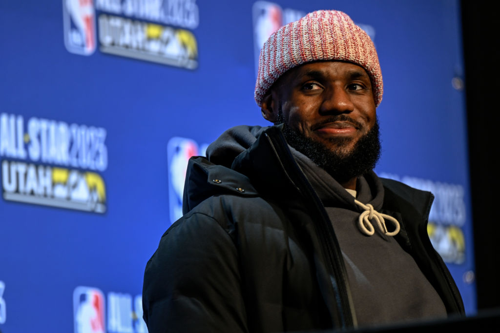 LeBron James biopic 'Shooting Stars' to film in Cleveland and