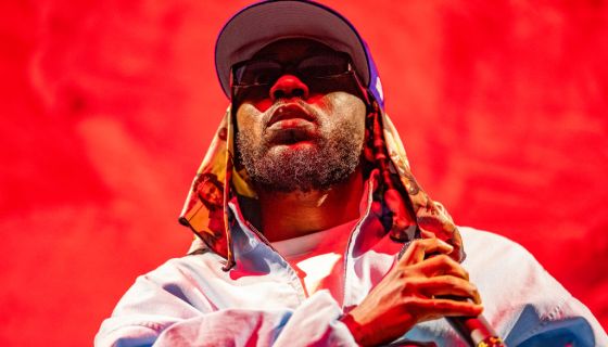 Kendrick Lamar Disses Drake & J. Cole On New Future Album ‘We
Don’t Trust You’