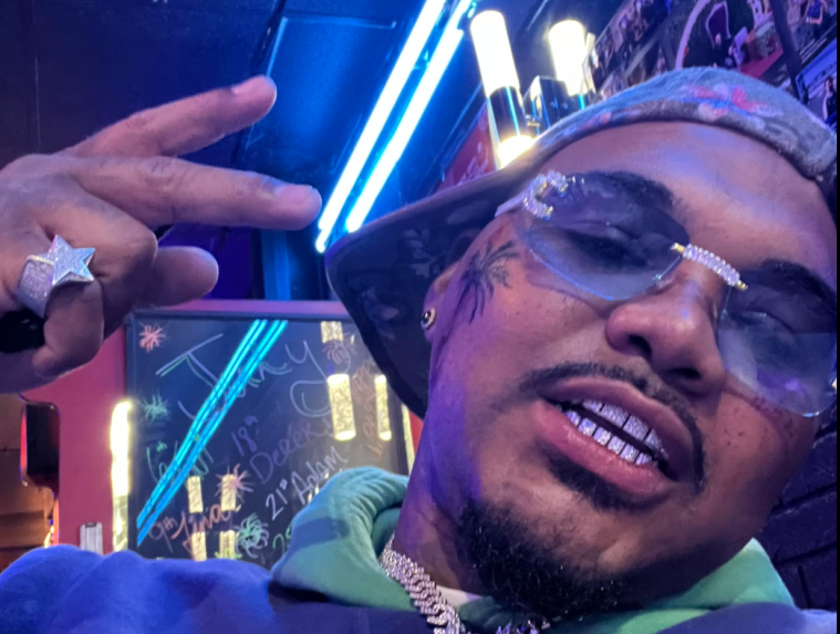 Carlos Banks/KashBankx