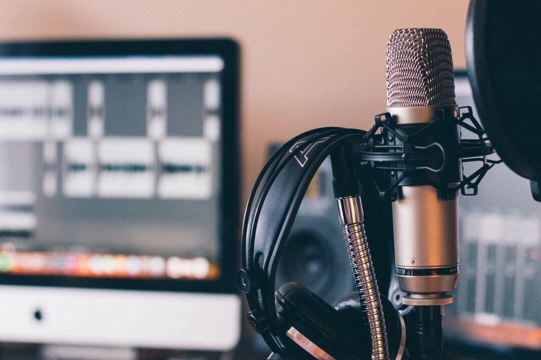 Build a home studio setup inspired by today's biggest hip-hop artists