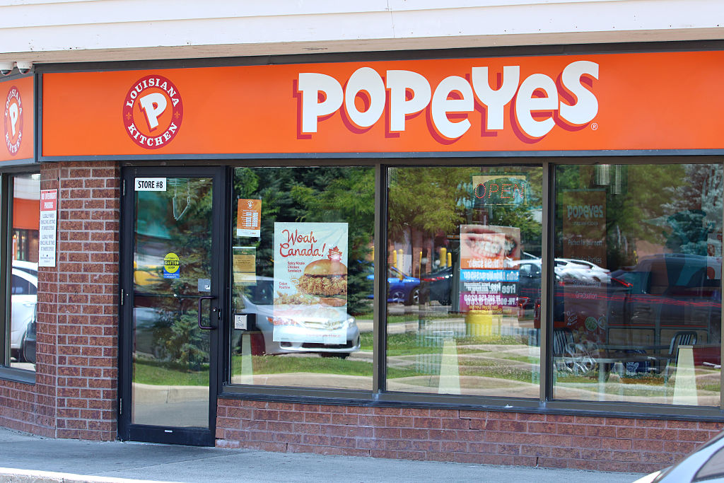 Business Signage In Brampton, Ontario